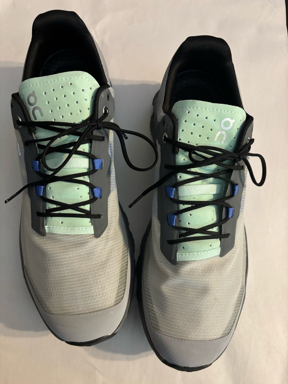 On cloudvista men’s running 
Shoes size 12